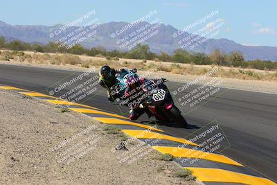 media/Oct-08-2022-SoCal Trackdays (Sat) [[1fc3beec89]]/Turn 7 Inside (145pm)/